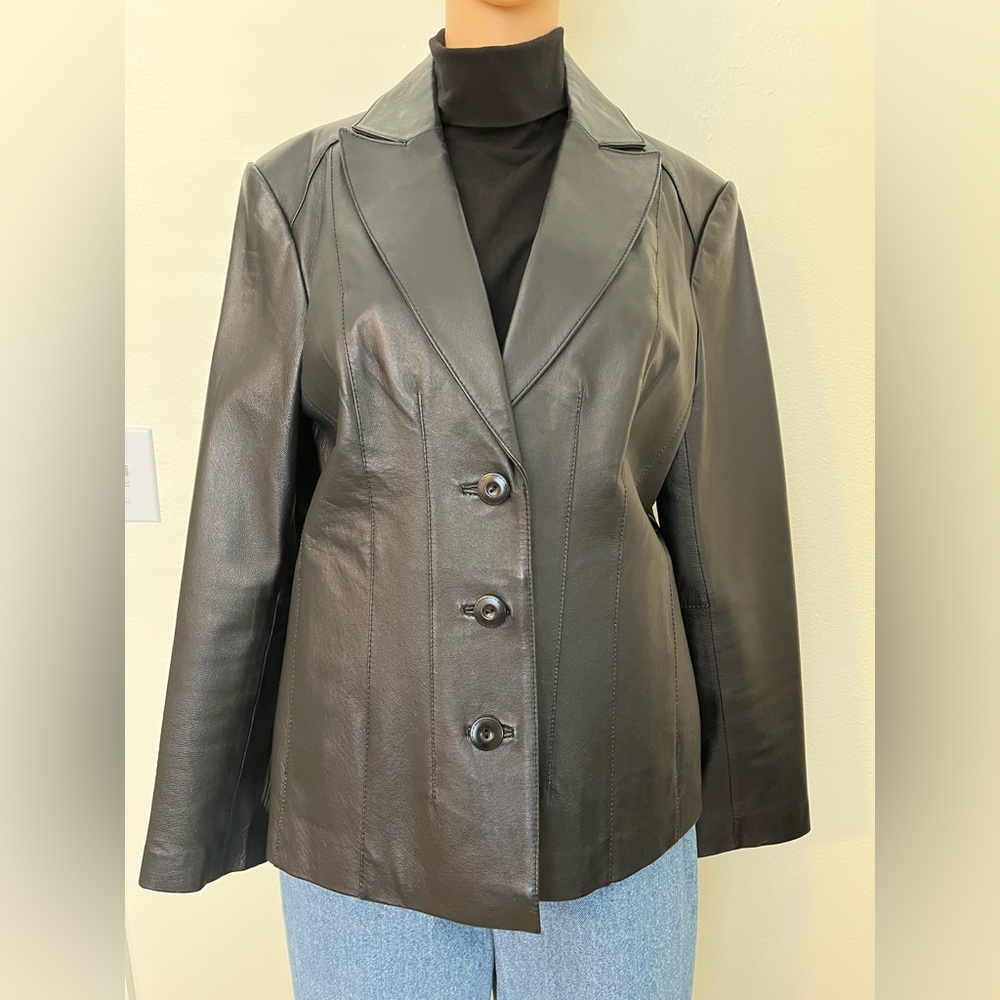 East 5th-Y2K Vintage, Black, Leather, Button Up, Jacquard Lined, Jacket. Size-M